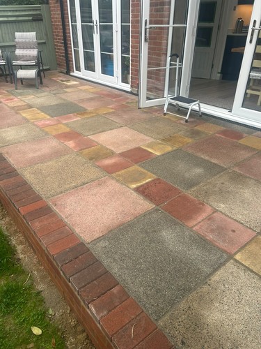 100 vintage paving slabs 2ft - 100,